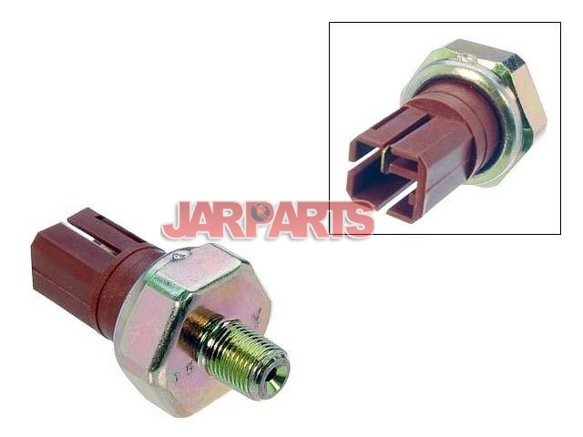 MD001483 Oil Pressure Switch