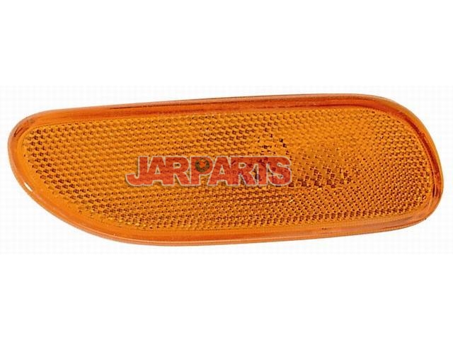 MB882124 Side Marker Light